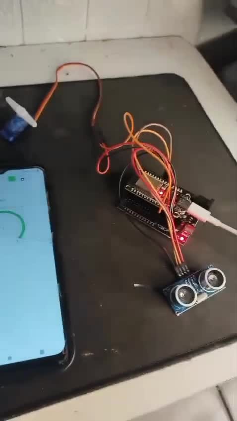 design arduino and esp32 iot simulation code and wiring