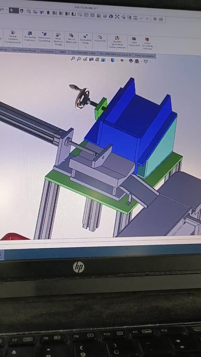 autocad and solidworks designer