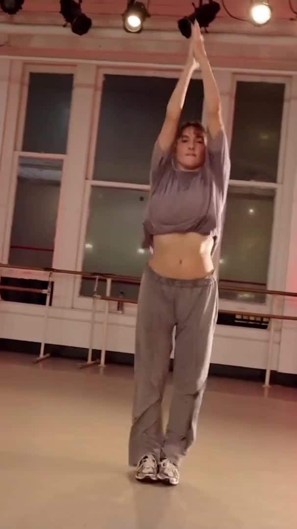 do viral tiktok dance, challenge dance, video dance group ,