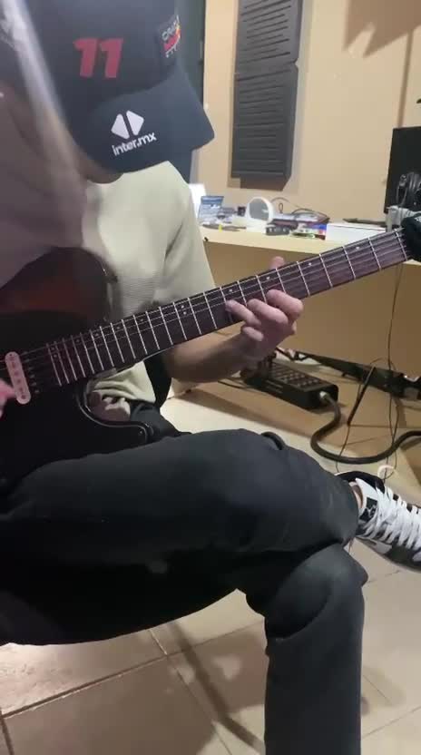 compose and record guitars for projects