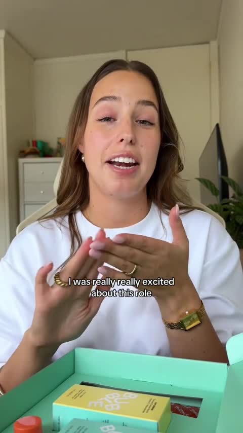create authentic ugc unboxing video, product review, tutorial videos for brands