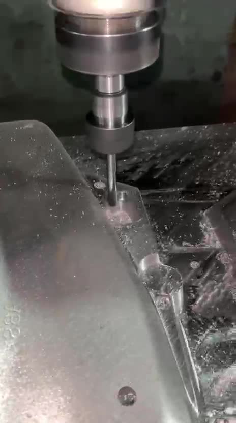 manufacture plastic injection molds with precision machining