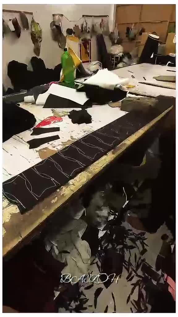 manufacture custom boxing equipment and gloves