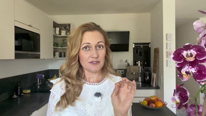 create authentic ugc video in german