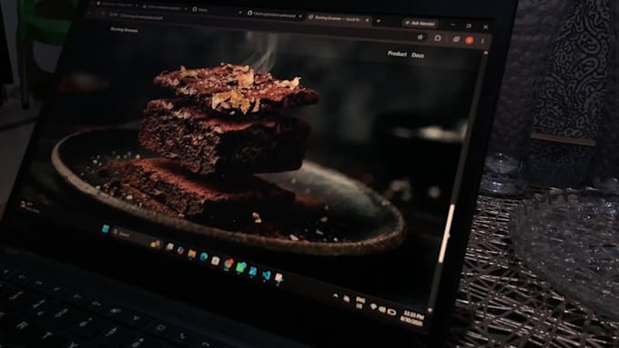 do custom frontend or full stack 2d 3d animated website