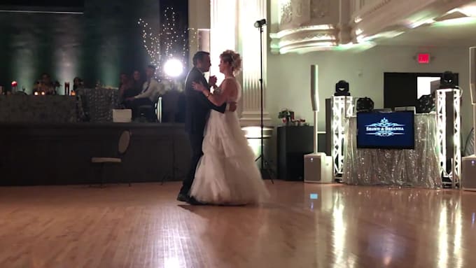 design and coach custom wedding dance choreography