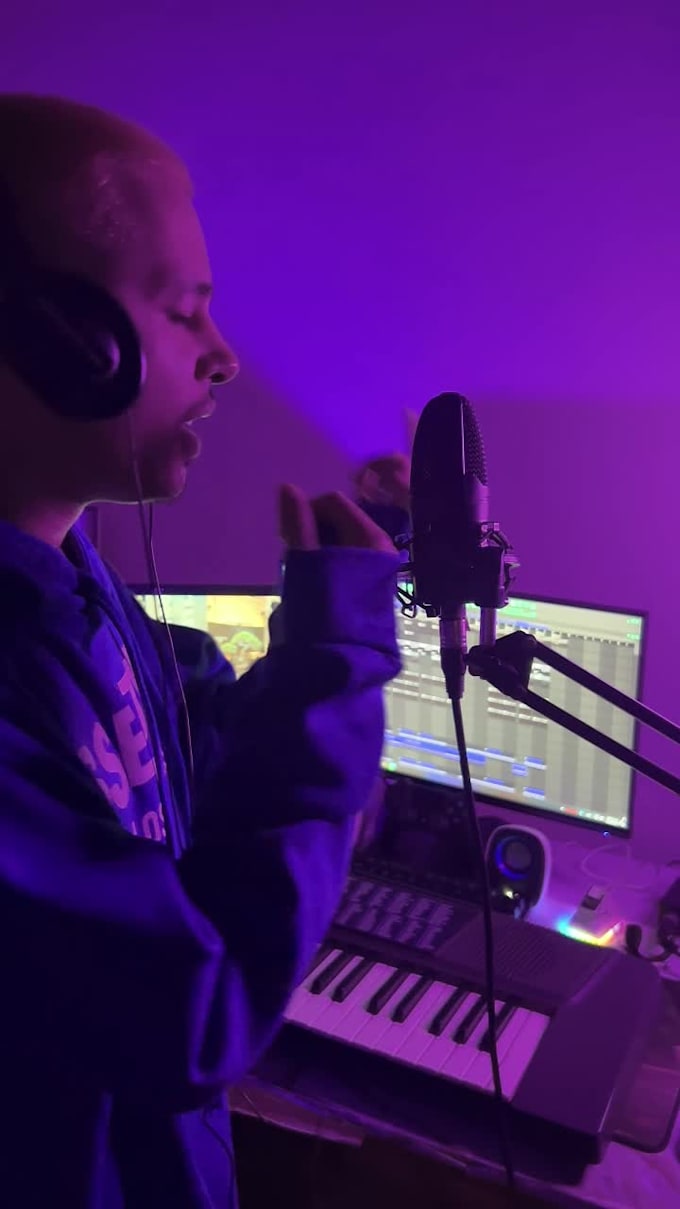 write and record your next hit song in spanish