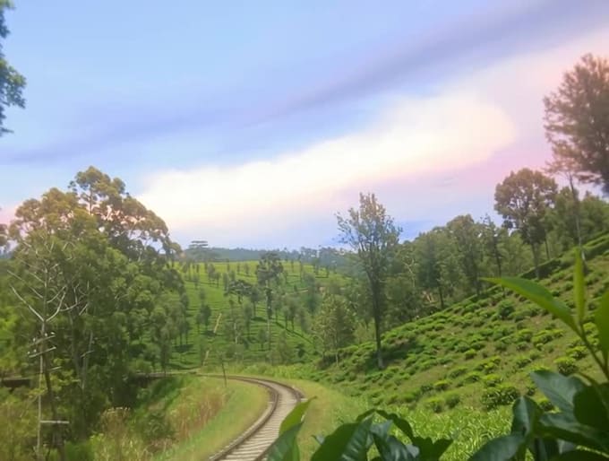 do cinematic sri lankan train photography for travel, tourism, commercial