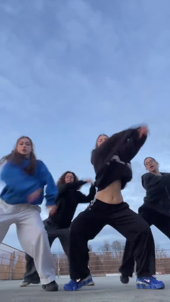 create tik tok dance, tik tok video, video dance, choreography dance