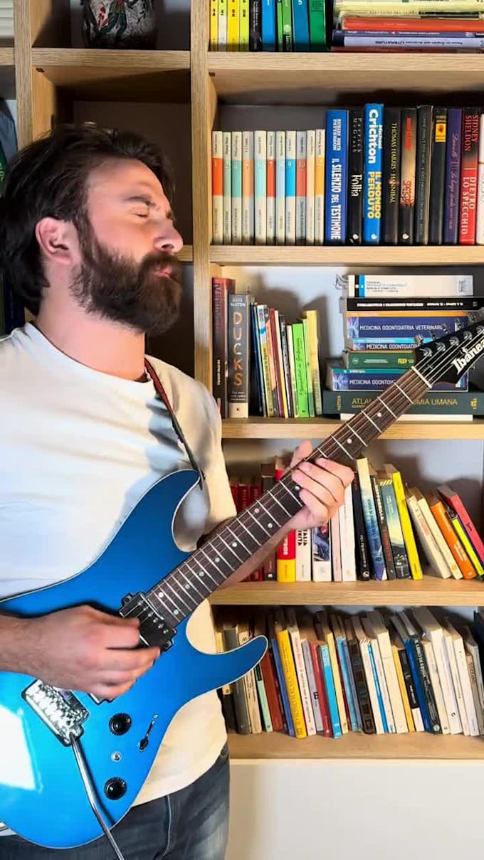 record for you a guitar solo