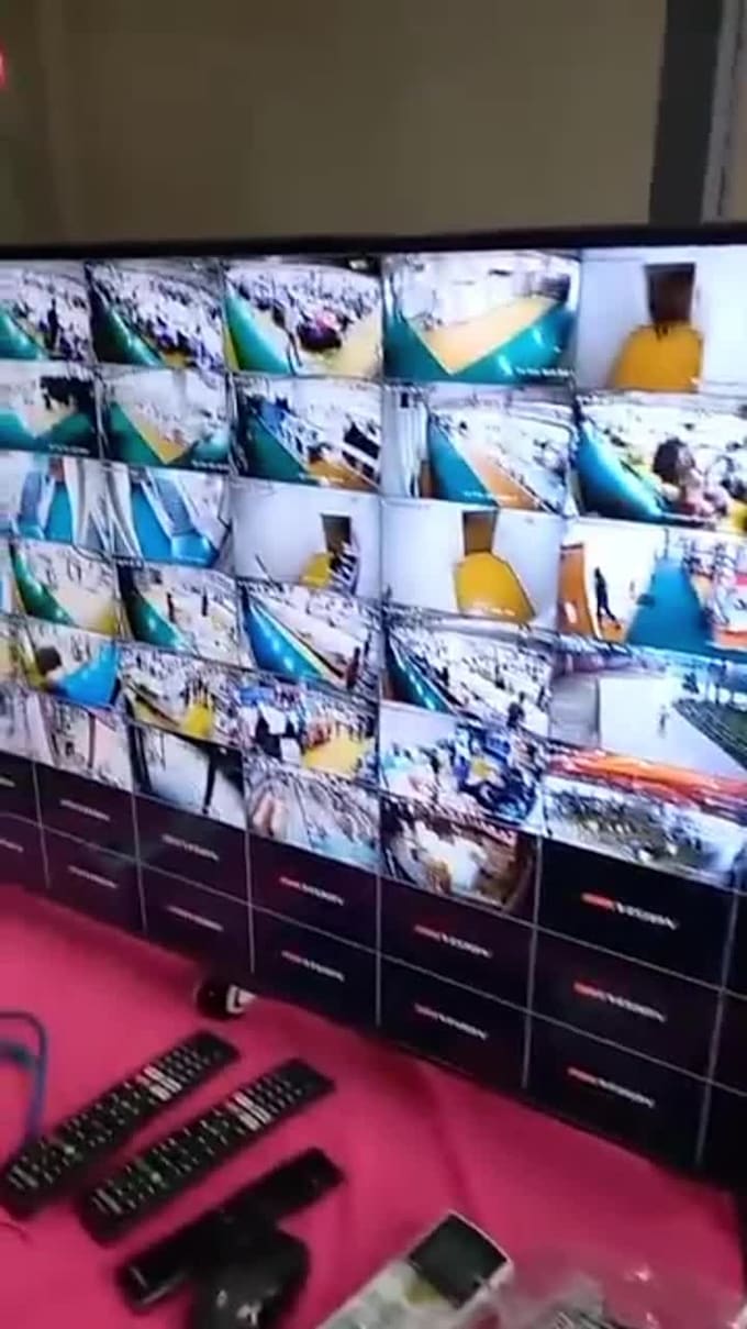 cctv operator in surveillance monitoring services