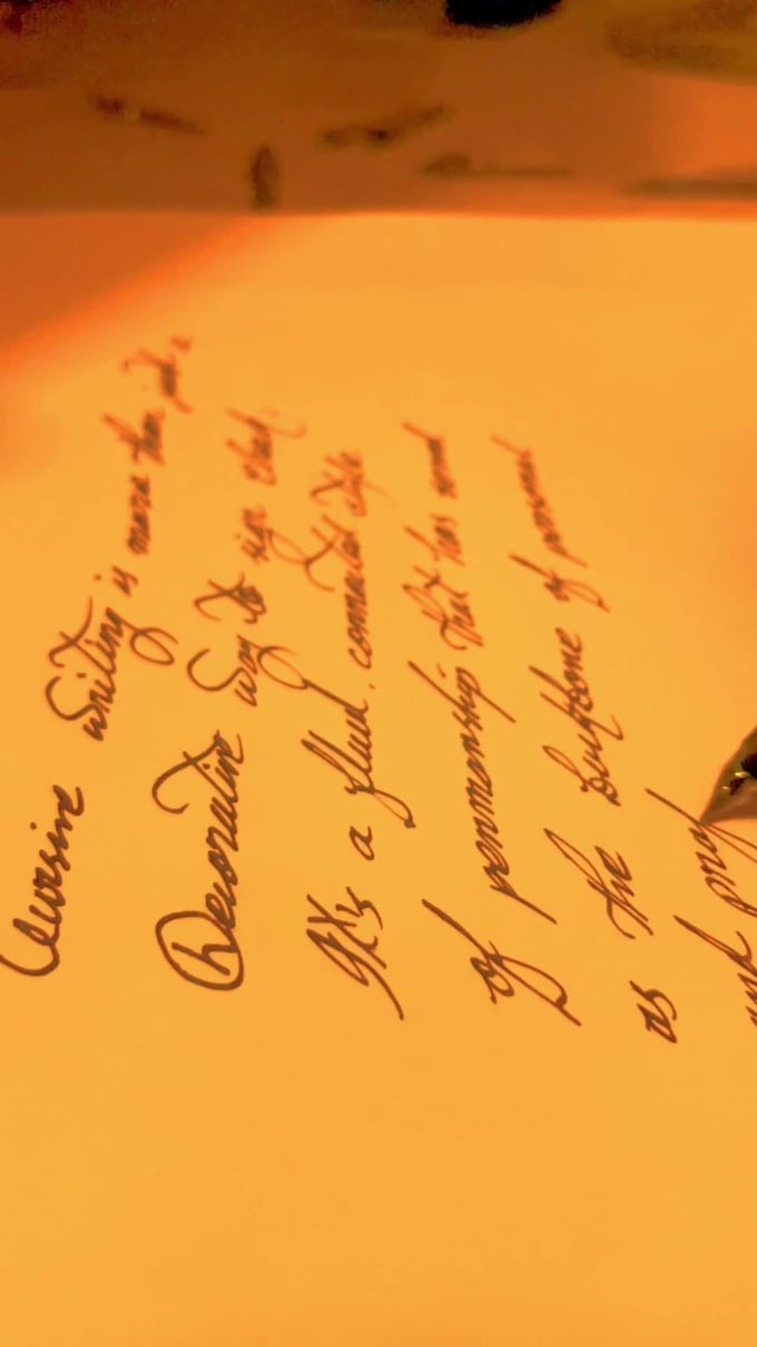 write beautiful cursive or calligraphic letters using a fountain pen