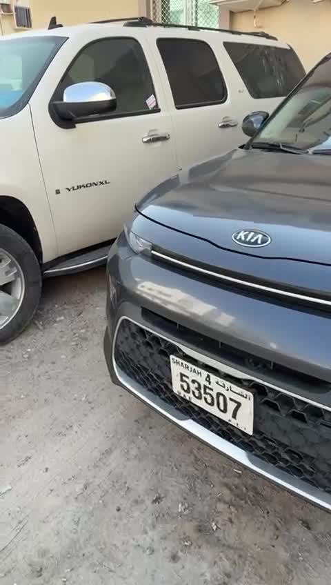 do data entry container tracking and US auto auction bidding