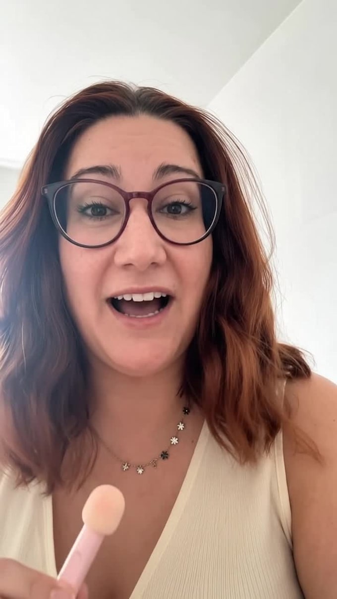 create english and spanish spokesperson and ugc videos