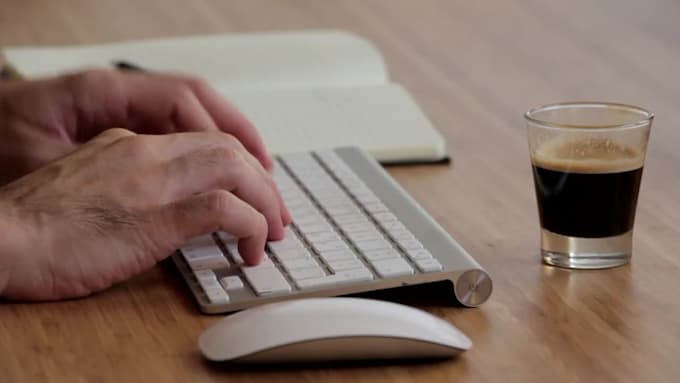 write stunning ecommerce product descriptions that sell