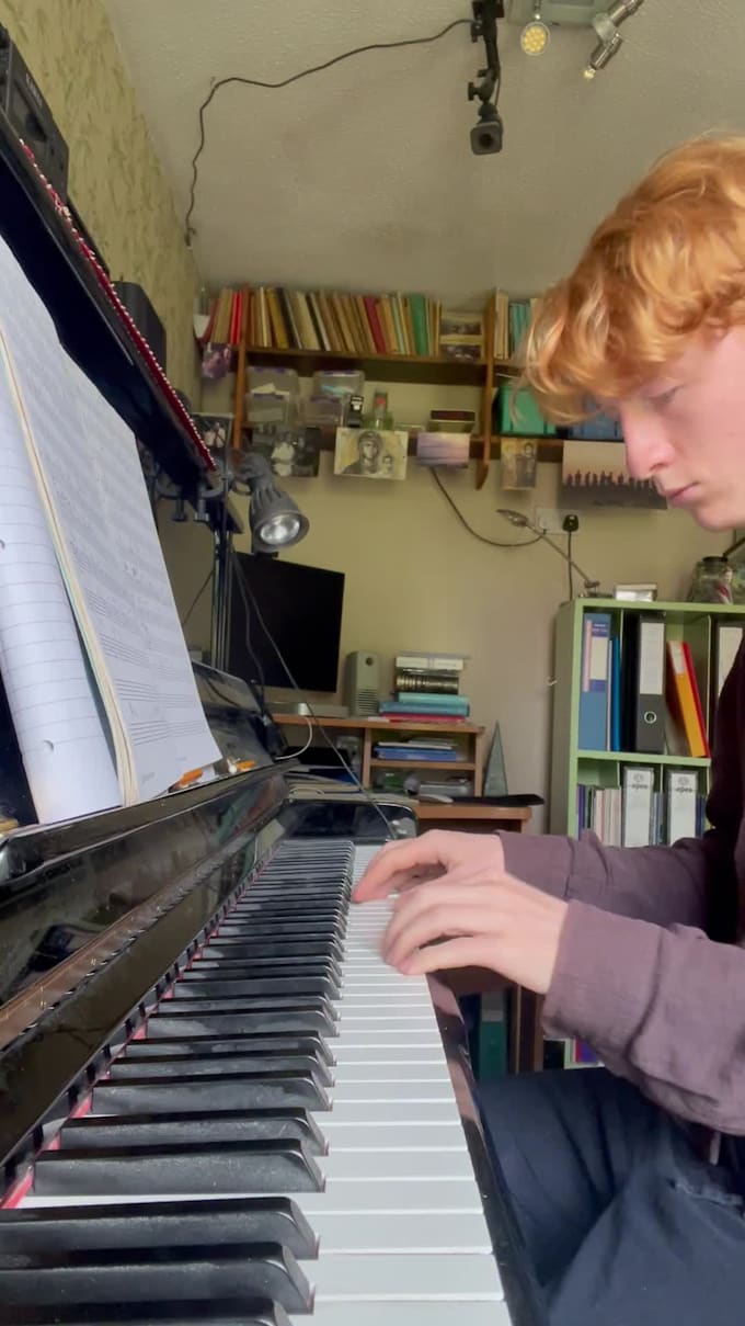 teach you pop piano