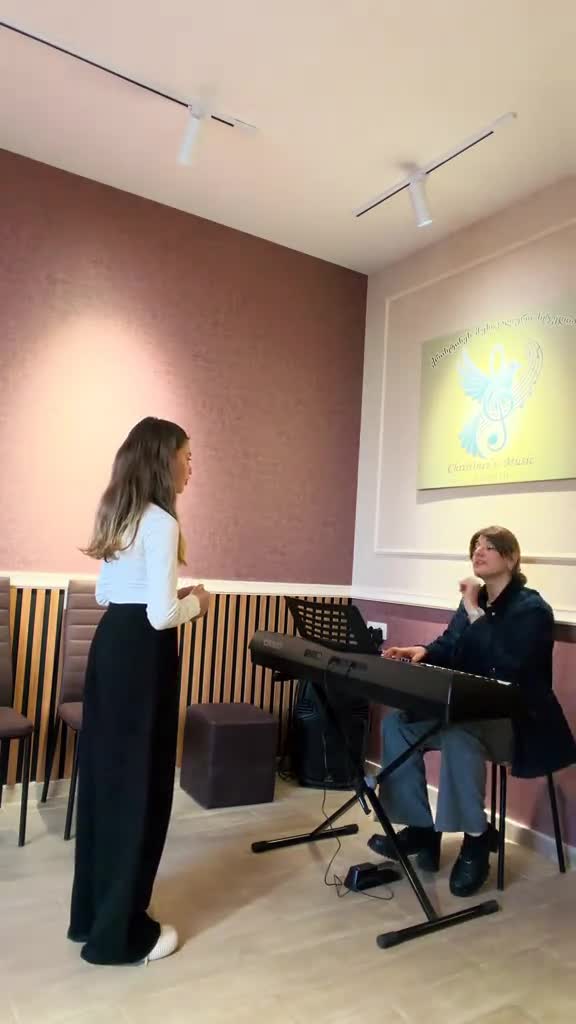 provide online singing lessons