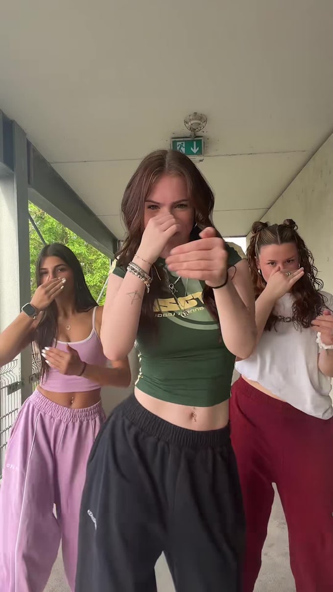 create easy and fun tiktok dance choreography