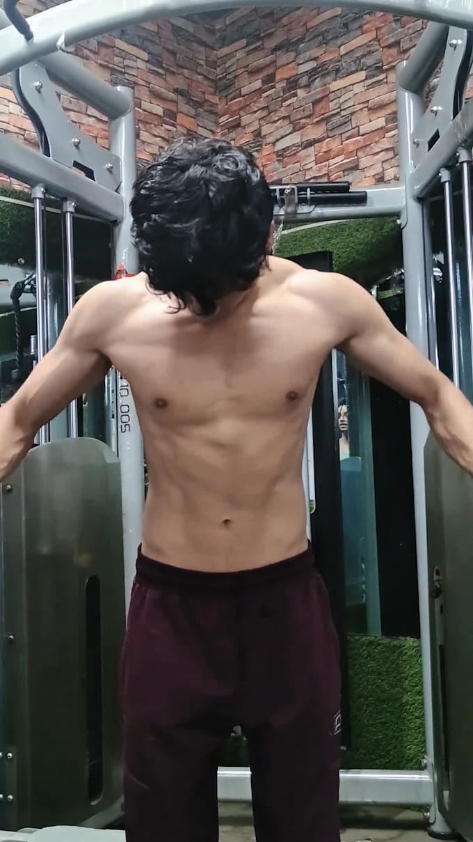 write hooks, scripts, and edit viral fitness reels and shorts