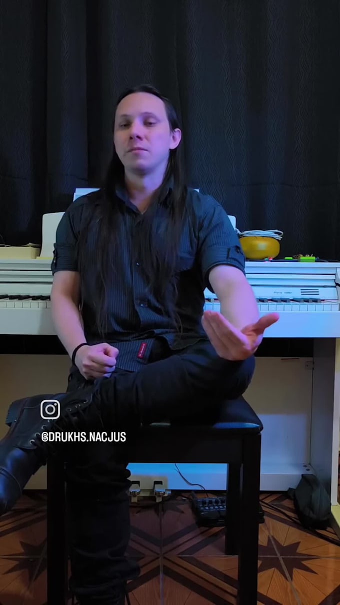 provide music theory classes
