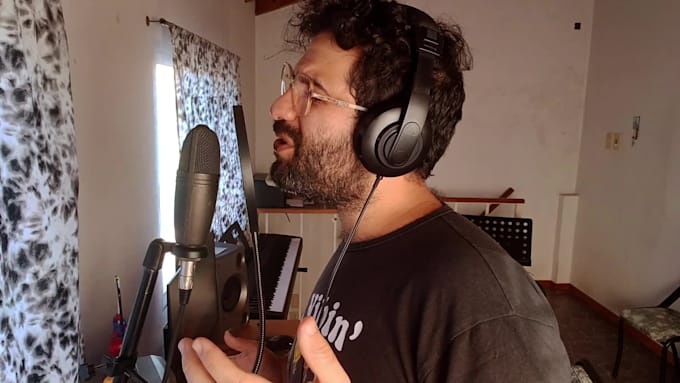 compose professional custom music for your project