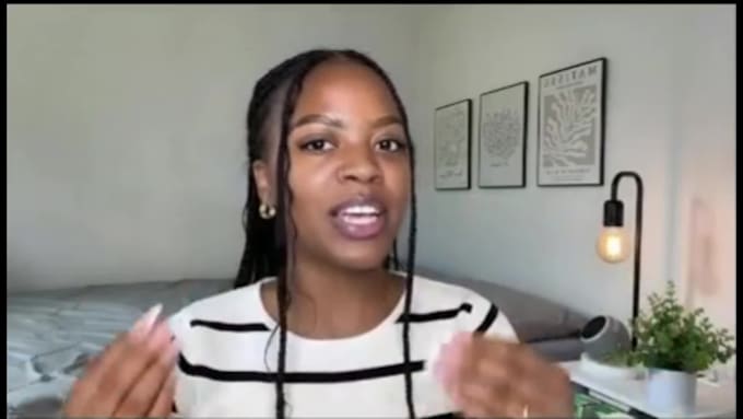 create product review and testimonial spokeperson ugc videos