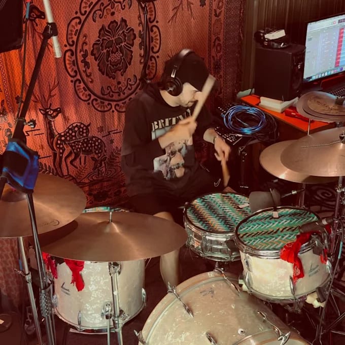 record HQ drums for your songs immediately