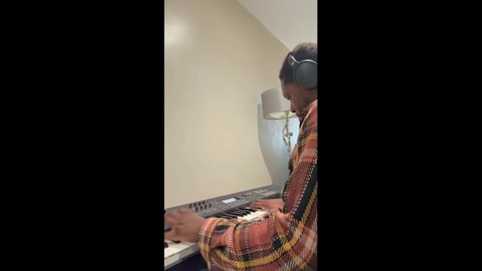 be your professional gospel session keyboardist
