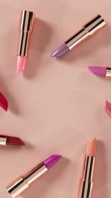 do realistic 3d cosmetic product animation and packaging renders 3d video ads