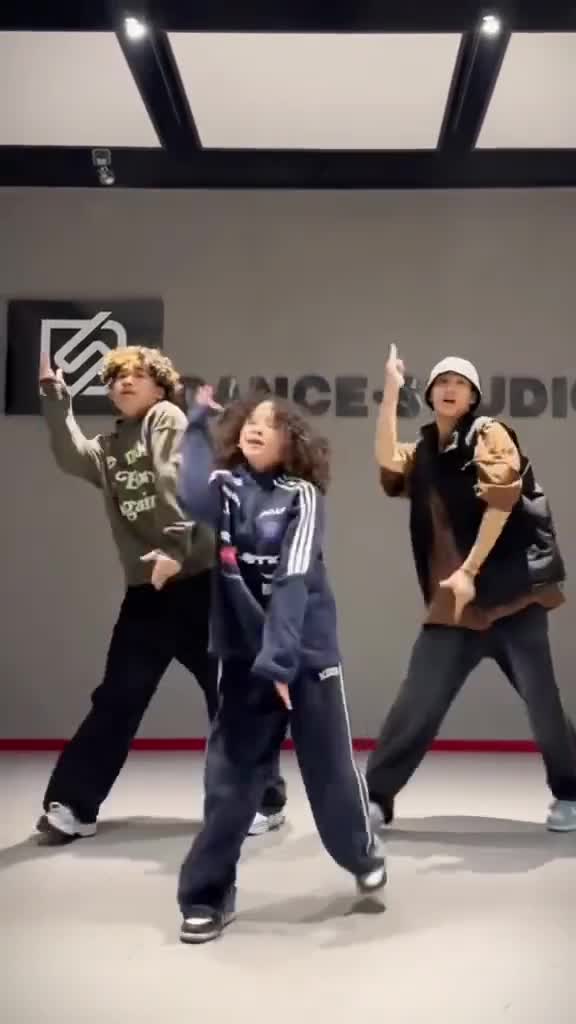 create tiktok dance, twerk and choreography video
