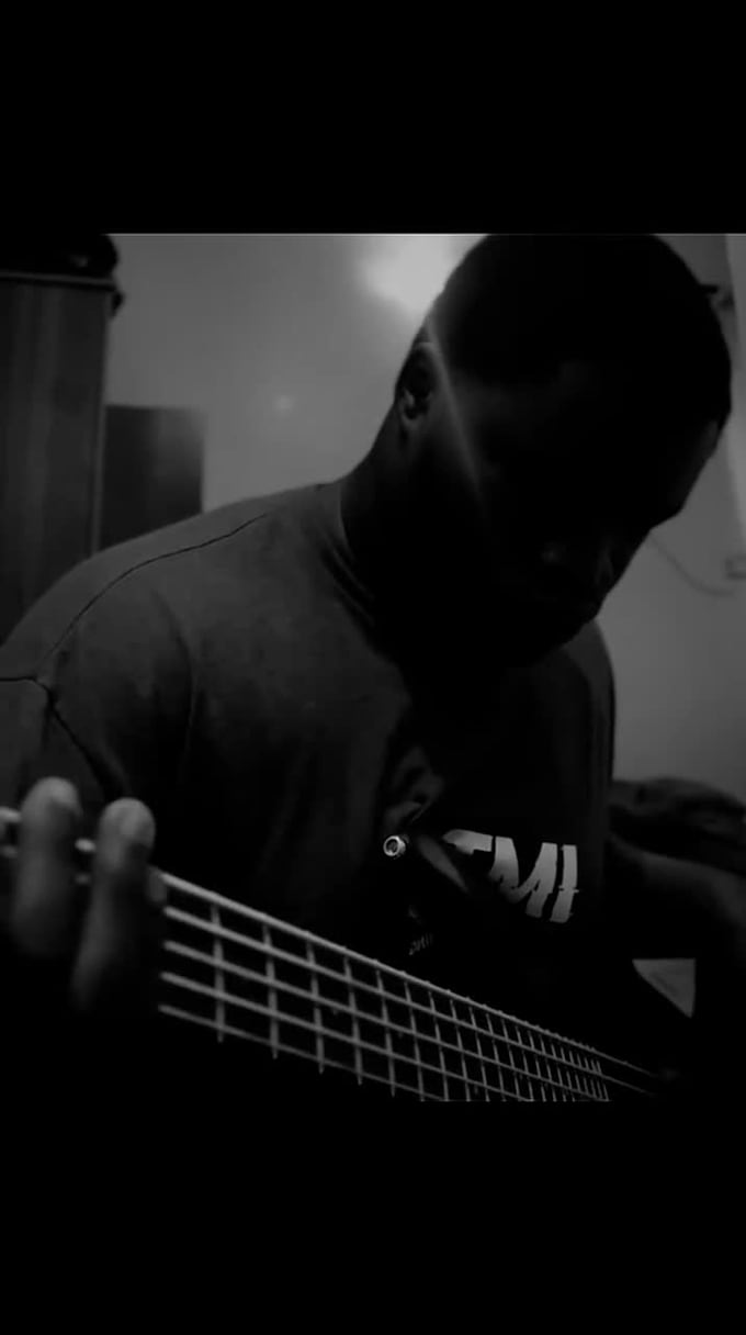 record professional bass guitar for your track