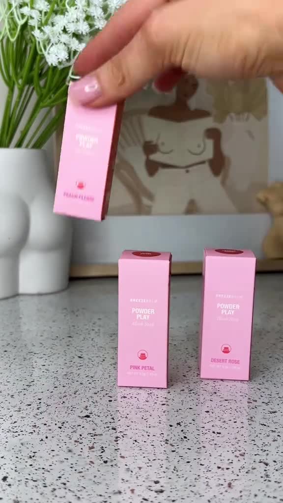 create scroll stopping ugc ads for beauty brands