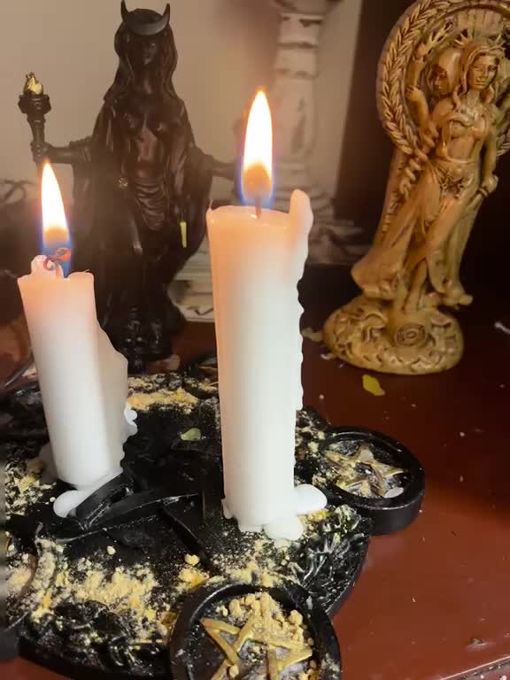 be your strategic tarot reader