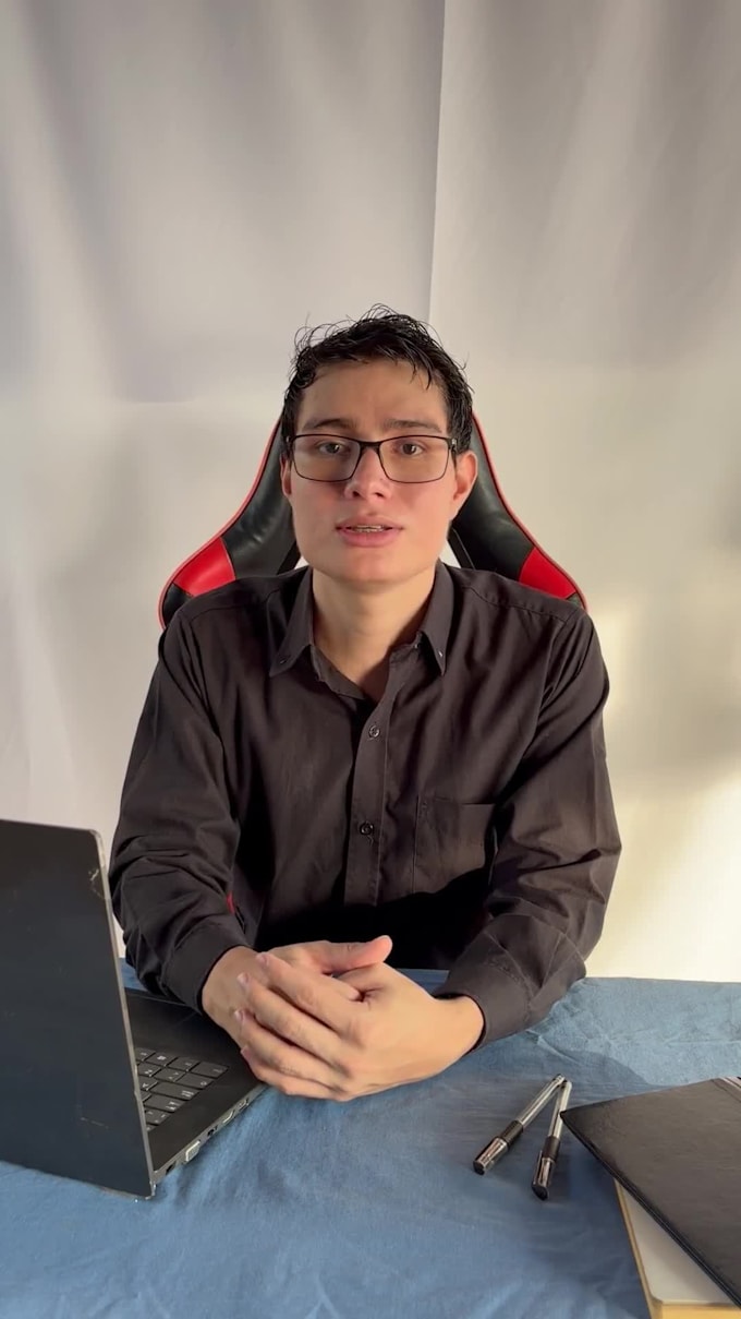 provide bilingual customer support in english and spanish