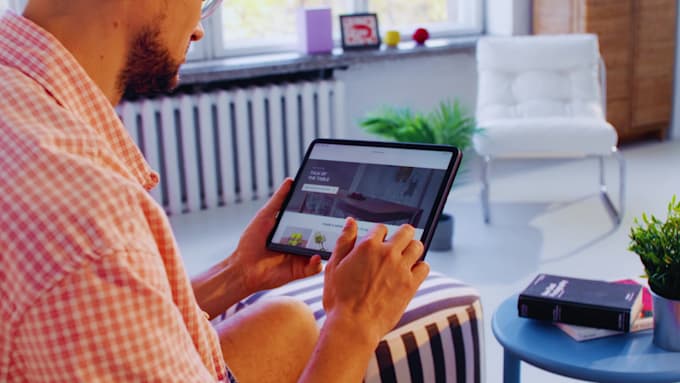 develop a modern saas web application