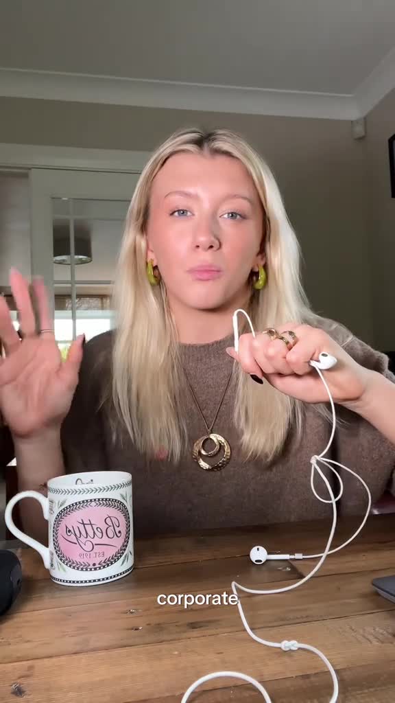 authentic female british ugc spokesperson video ads for brands