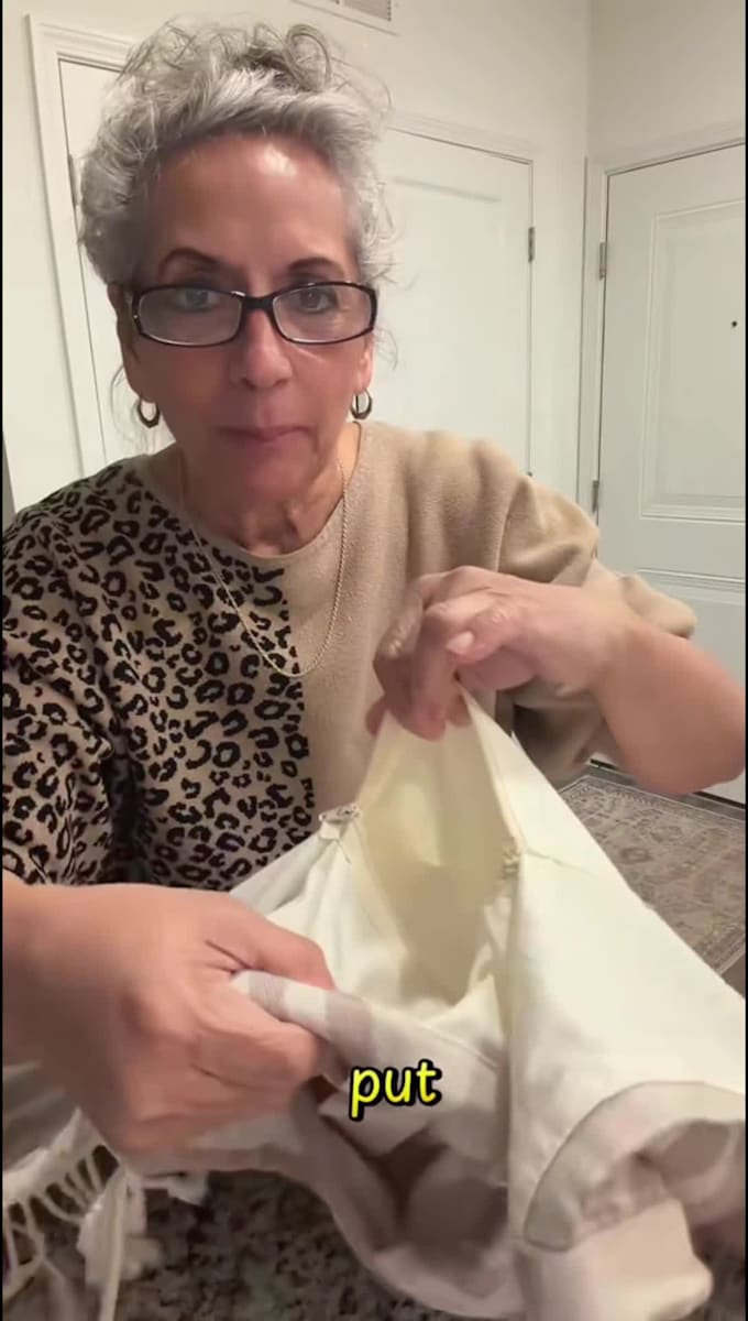 do a ugc unboxing video for your brand