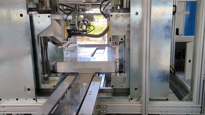 design mechanical parts and machine assemblies in solidworks