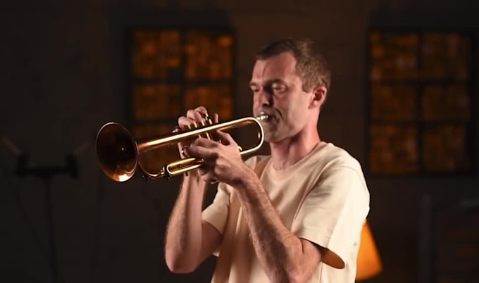 record trumpet or flugelhorn