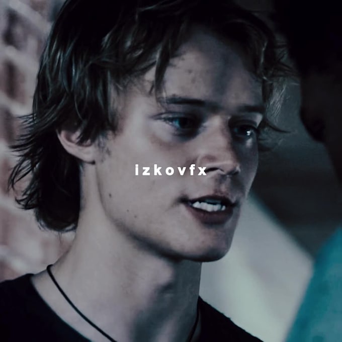 create professional tiktok velocity edits in after effects
