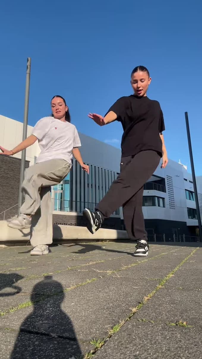 create tiktok dane video, dance video, tik tok dance vide0, dance, tik tik dance