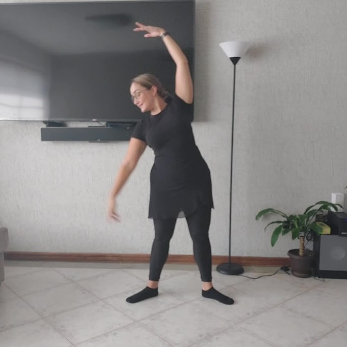 teach a ballet fitness class