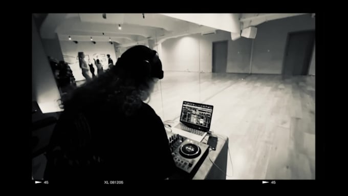 create a custom dj mix for you