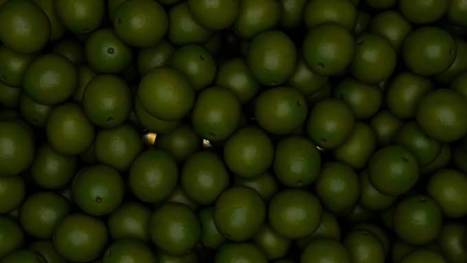make realistic 3d product animation for ads and ecommerce