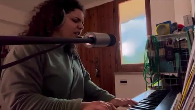 write a romantic song for your lyrics