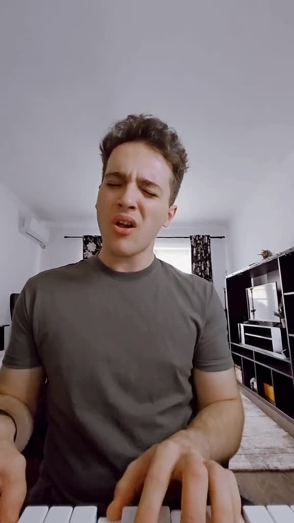 provide one on one, online singing lessons for beginners