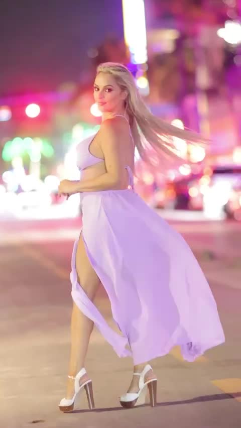 be your professional ugc model