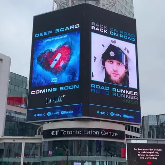 place your ad on a digital billboard in toronto