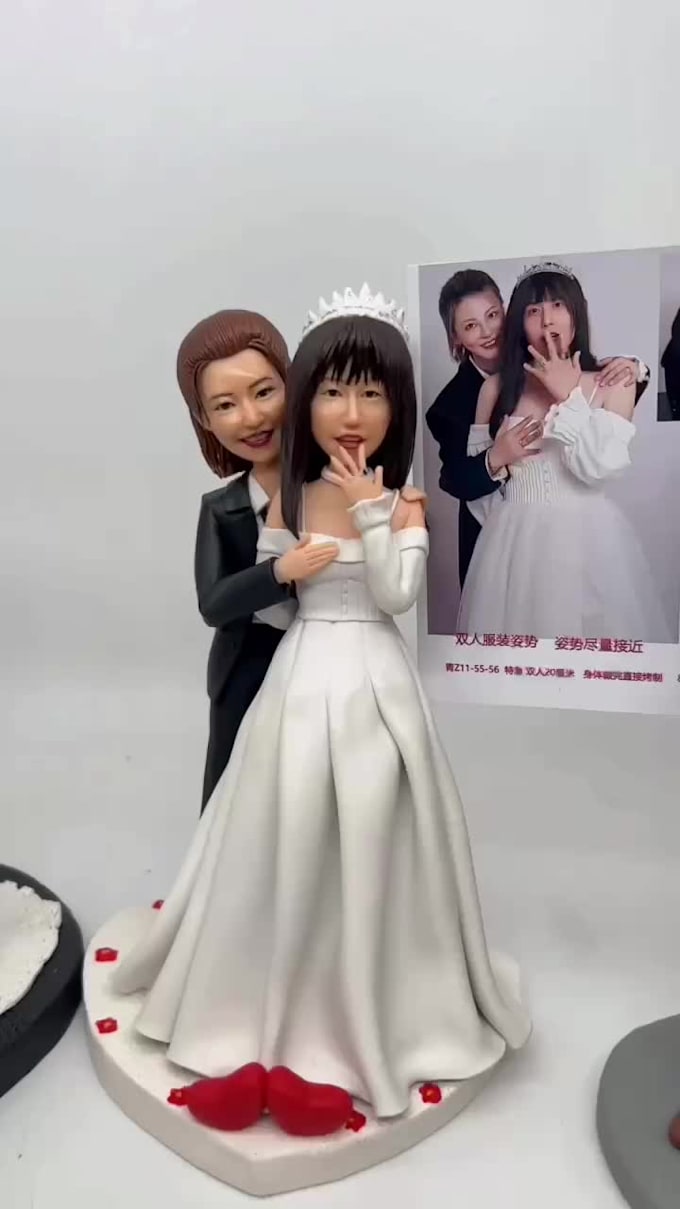 sculpt customized meaningful sculpture for your lover