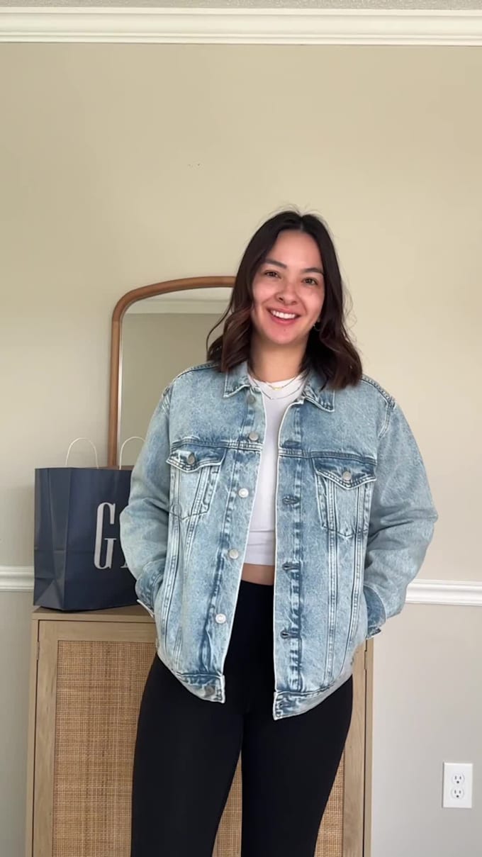 create an unboxing video for tiktok or amazon